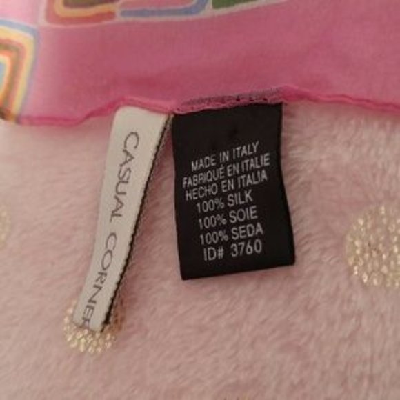 Casual Corner Vintage Silk Semi-Transparent Geometric Scarf - Picture 2 of 6